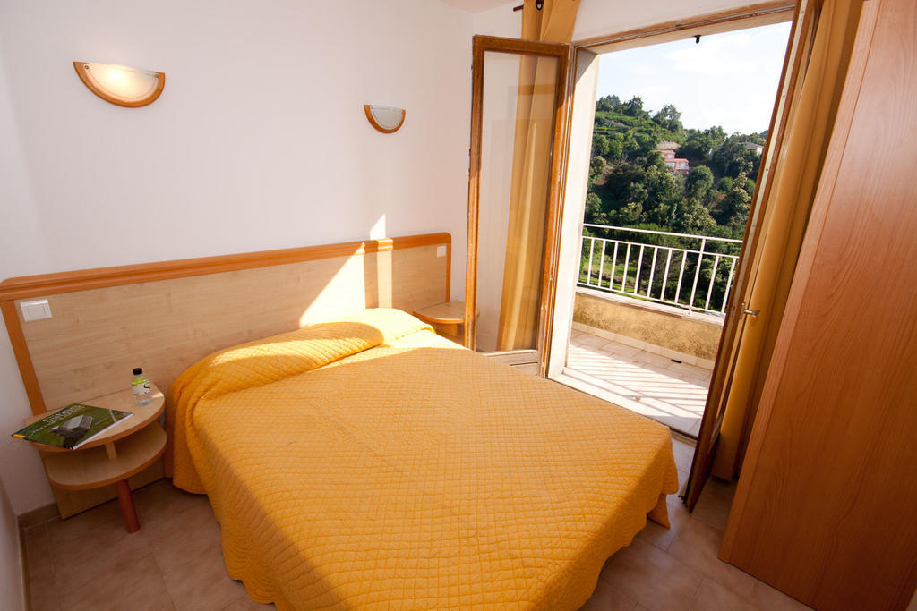 Sant'Andria Hotel Oletta  Exterior photo